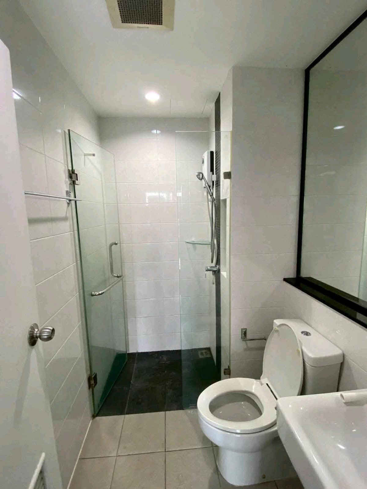 ให้เช่าคอนโดปิ่นเกล้า จรัญสนิทวงศ์ : ให้เช่า The Tree Rio บางอ้อ เครื่องใช้ไฟฟ้าครบ พร้อมอยู่