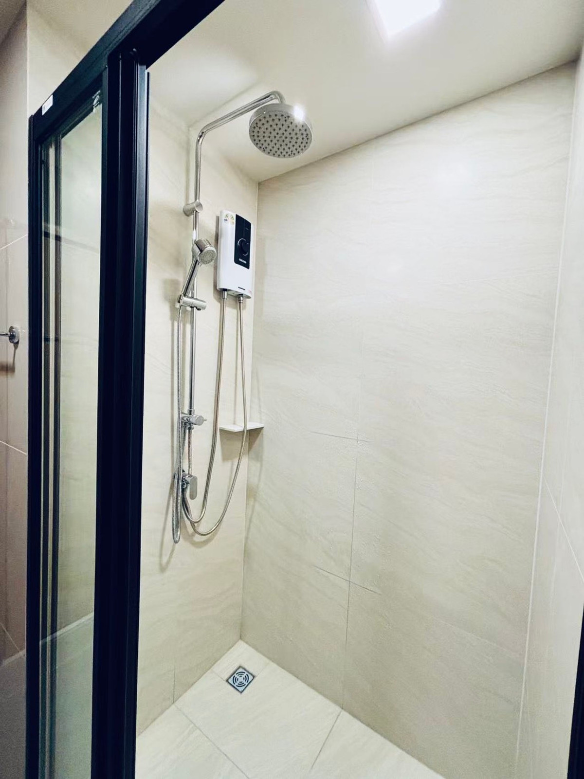 For RentCondoRama9, Petchburi, RCA : ✨Condo for Rent : The Base Urban Rama9 (AP-02) ( line : @condo91 )