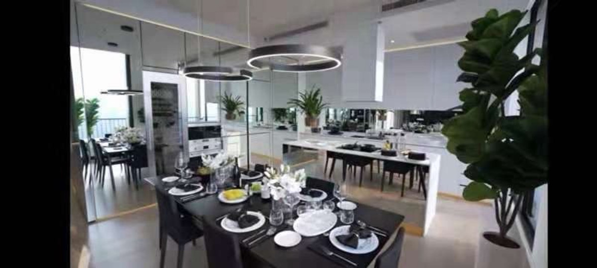 For SaleCondoSukhumvit, Asoke, Thonglor : Luxury apartment show flat, move-in ready