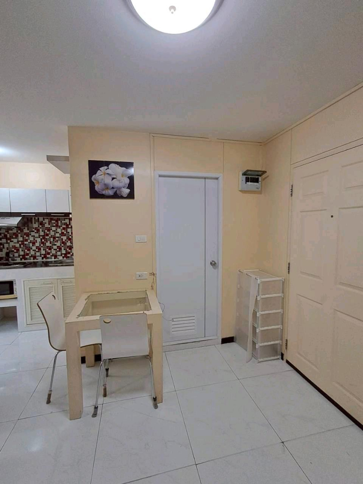 ให้เช่าคอนโดรามคำแหง หัวหมาก : ให้เช่า ห้องพร้อมอยู่ D1 ชั้น 2 เครื่องซักผ้าส่วนตัว