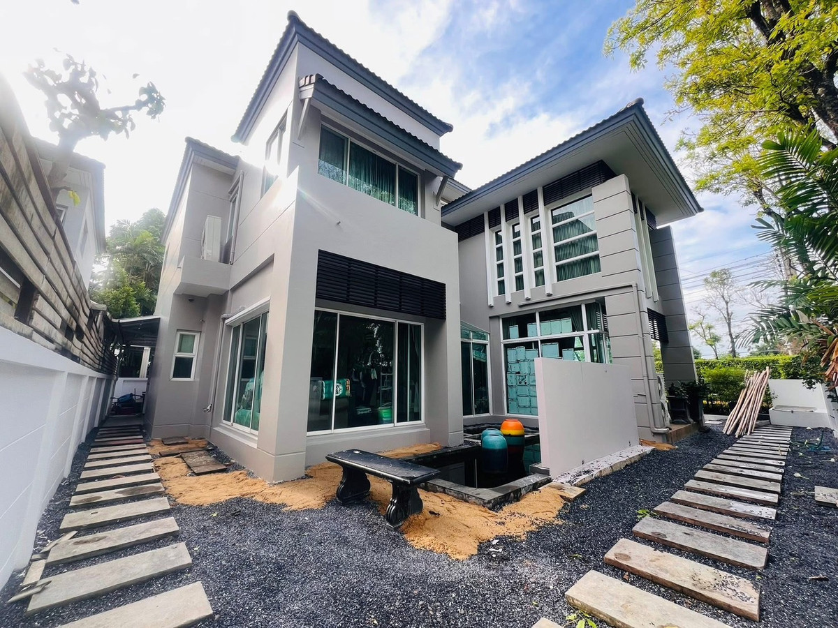 For SaleHouseNawamin, Ramindra : Grand Bangkok Boulevard Ratchada - Ramindra / 5 bedrooms (For Sale), Grand Bangkok Boulevard Ratchada - Ramindra / 5 Bedrooms (FOR SALE) MNT051