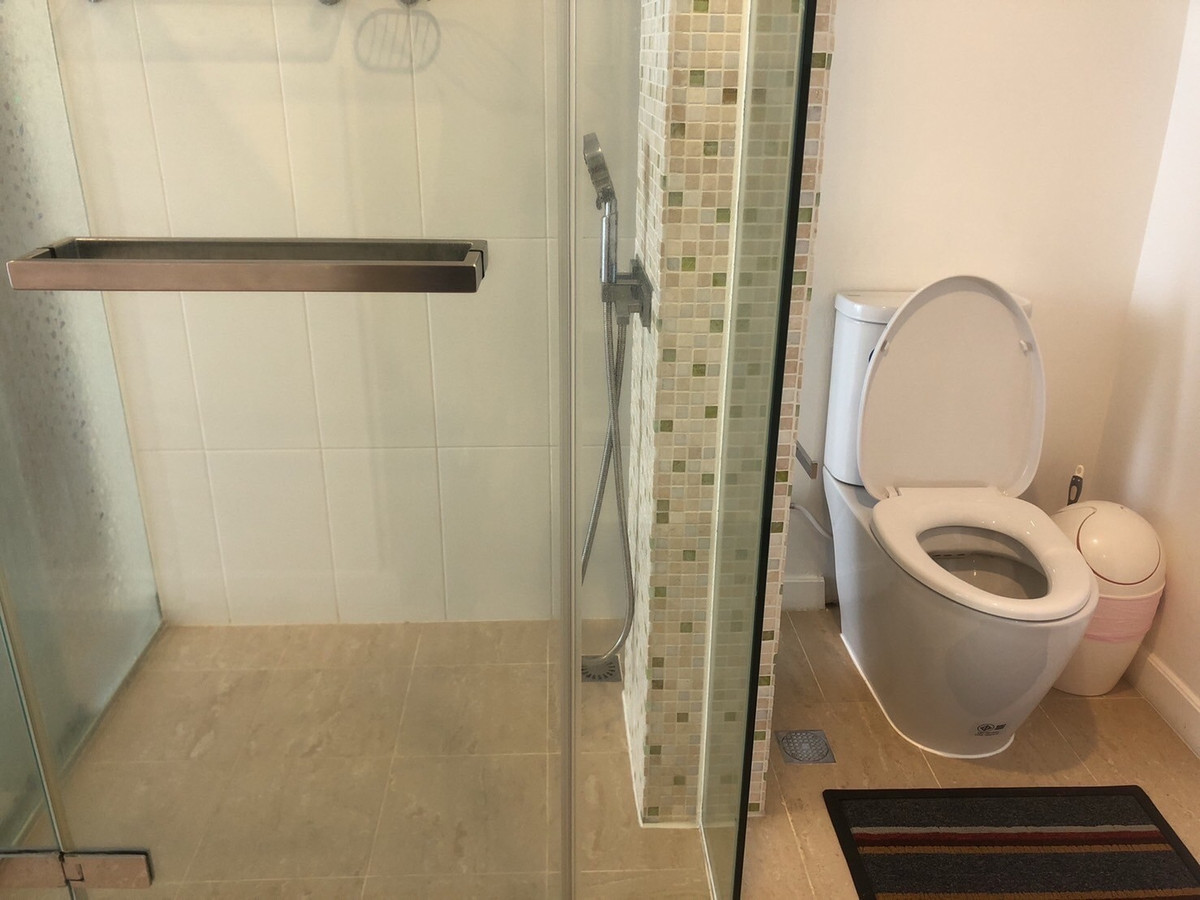 For RentCondoPattaya, Bangsaen, Chonburi : For Rent Condo Northpoint Pattaya Fully furnished (S03-1119)  