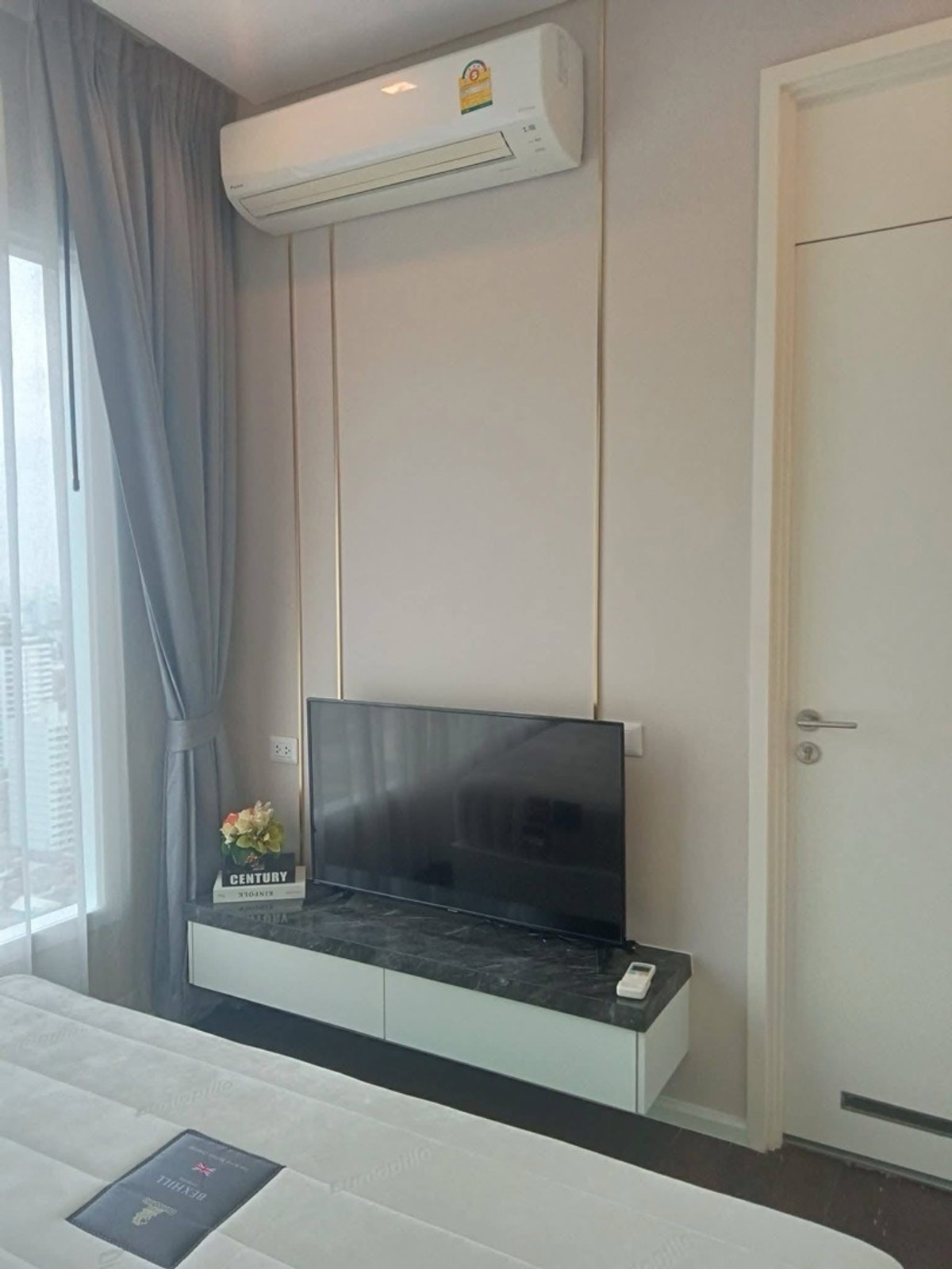 ให้เช่าคอนโดลาดพร้าว เซ็นทรัลลาดพร้าว : #R9780 🎉 280369 ให้เช่าคอนโด The Saint Residences (ladprao) (รหัสเดิม R6600)