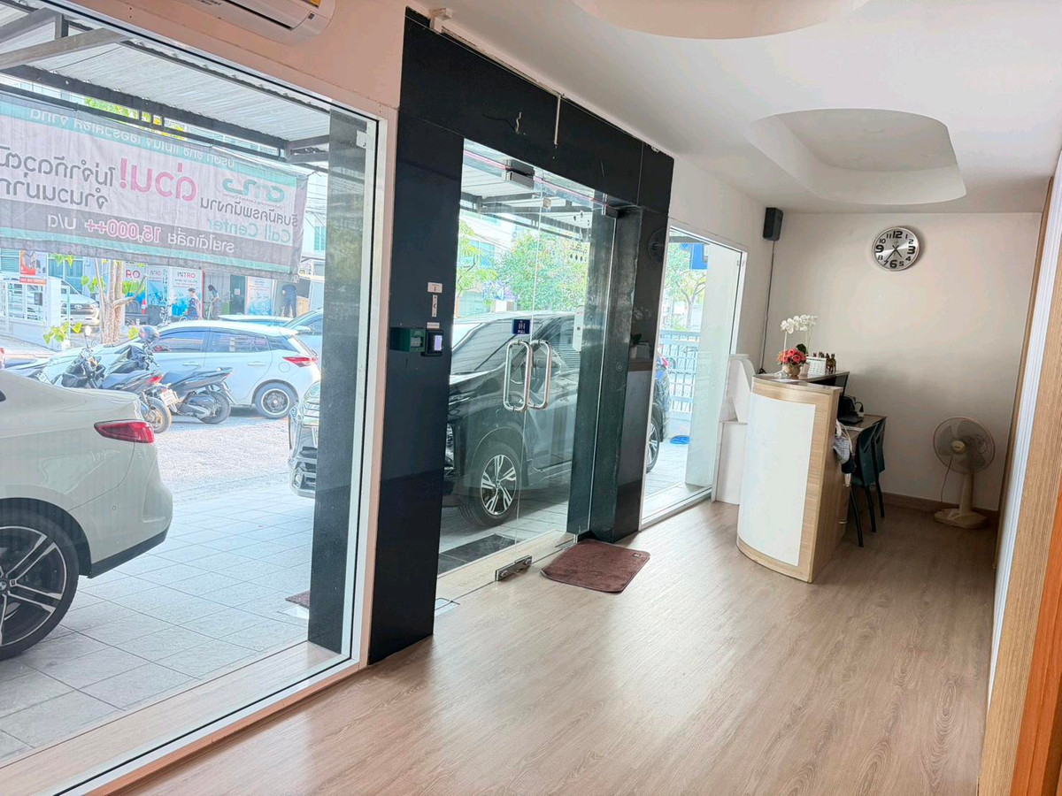 For SaleHome OfficeKaset Nawamin,Ladplakao : 📌 Office Building for Sale | 5 Floors with Elevator | Sureeporn Project, Bueng Kum, Bangkok
