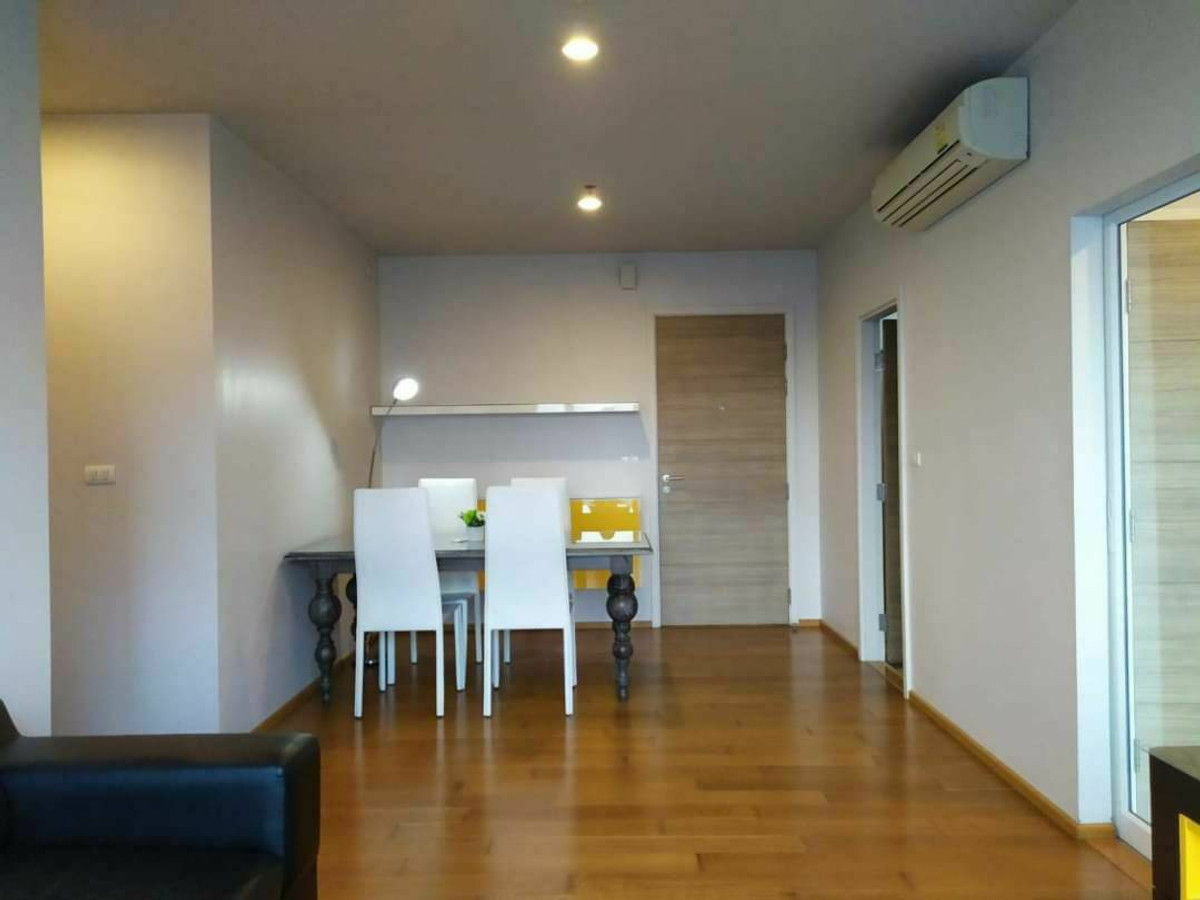 For RentCondoWongwianyai, Charoennakor : For Rent Hive Taksin 2bed2bath 67 Sqm Fullyfurnish 25,000-