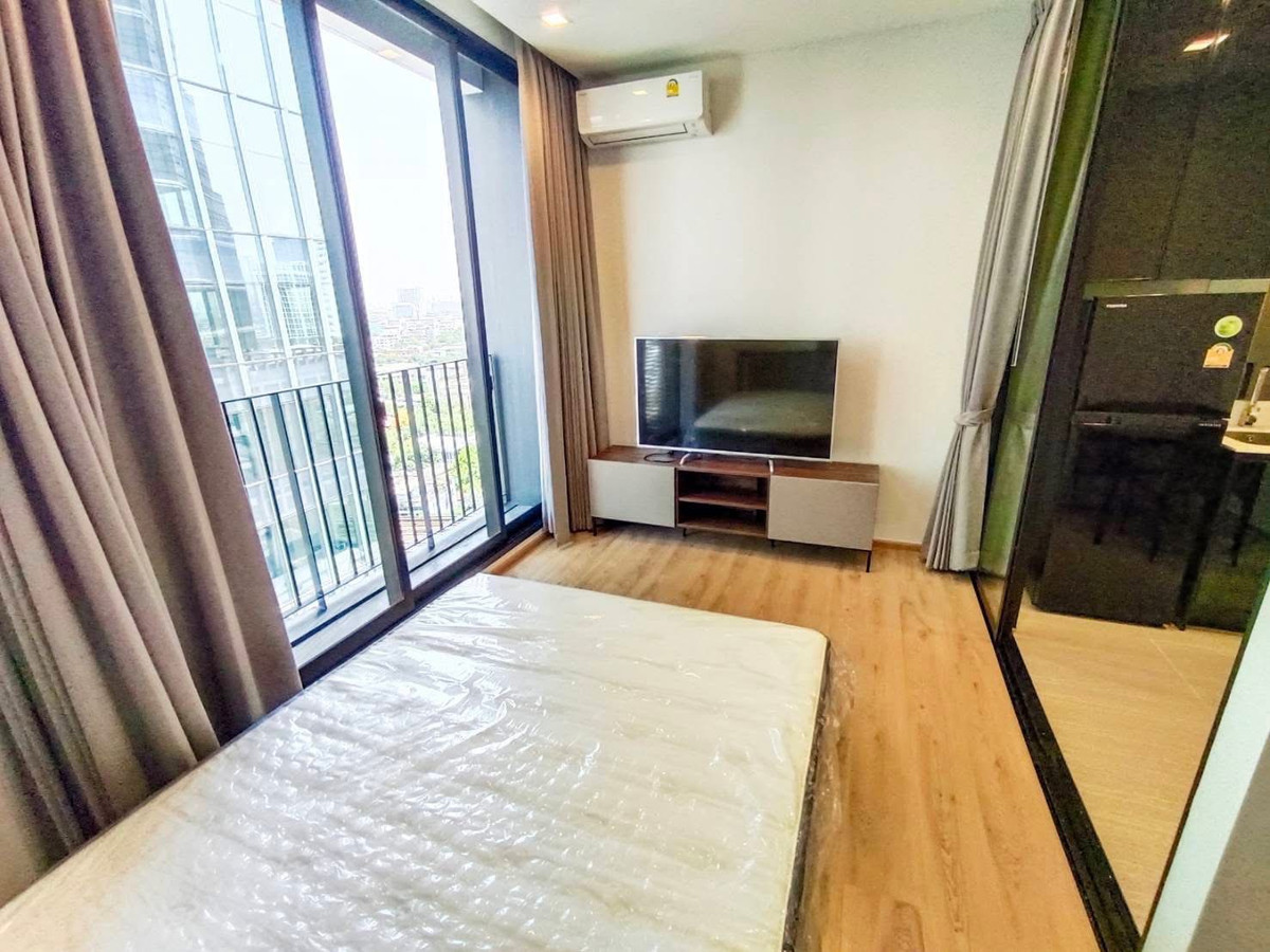 For RentCondoAri,Anusaowaree : [Owner Post] Noble Around Ari for rent, high floor, beautiful view, fully furnished room with Smart Home system | near BTS Ari, only 90 m.! Rare Item level condo in the heart of Ari, answering the needs of city life who fall in love with the charm of this