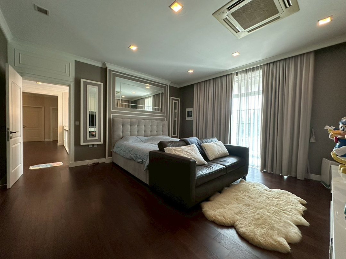 ขายบ้านบางนา แบริ่ง ลาซาล : ขายบ้านเดี่ยว 2 ชั้น หมู่บ้านนาราสิริ บางนา ทำเลดี เดินทางสะดวก