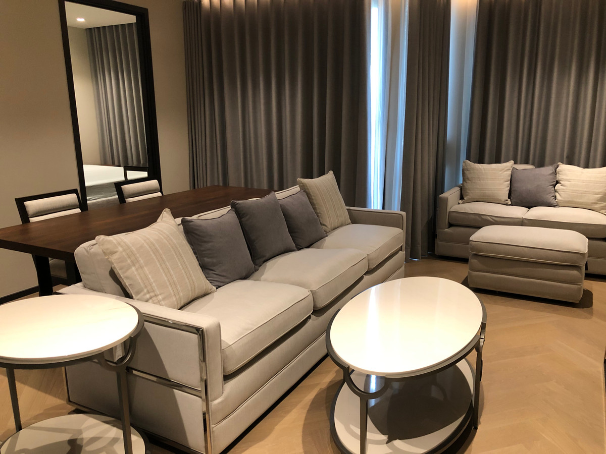 For RentCondoSukhumvit, Asoke, Thonglor : !! Beautiful room for rent, Condo The Reserve Sukhumvit 61 (The Reserve Sukhumvit 61), near BTS Ekkamai.