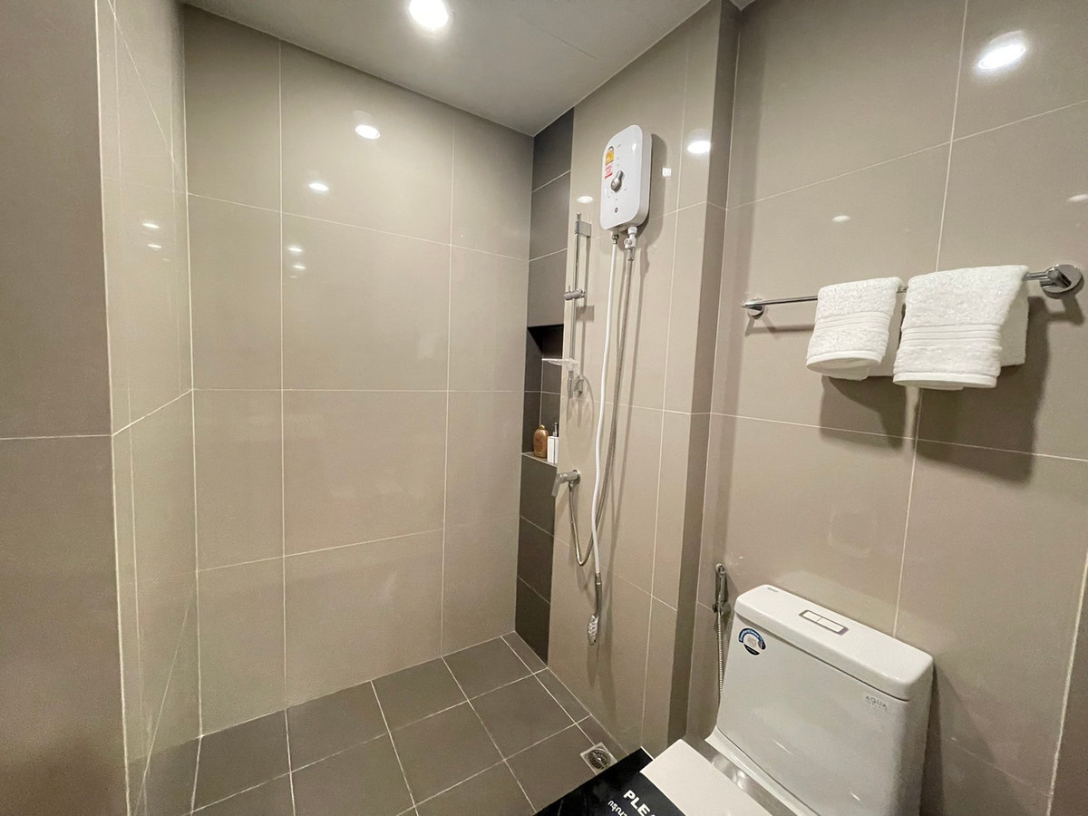 ให้เช่าคอนโดปิ่นเกล้า จรัญสนิทวงศ์ : Ideo Charan 70 Riverview ห้องสวยมาก ว่างพร้อมให้เช่า ราคาพิเศษ 11,000 เท่านั้น !