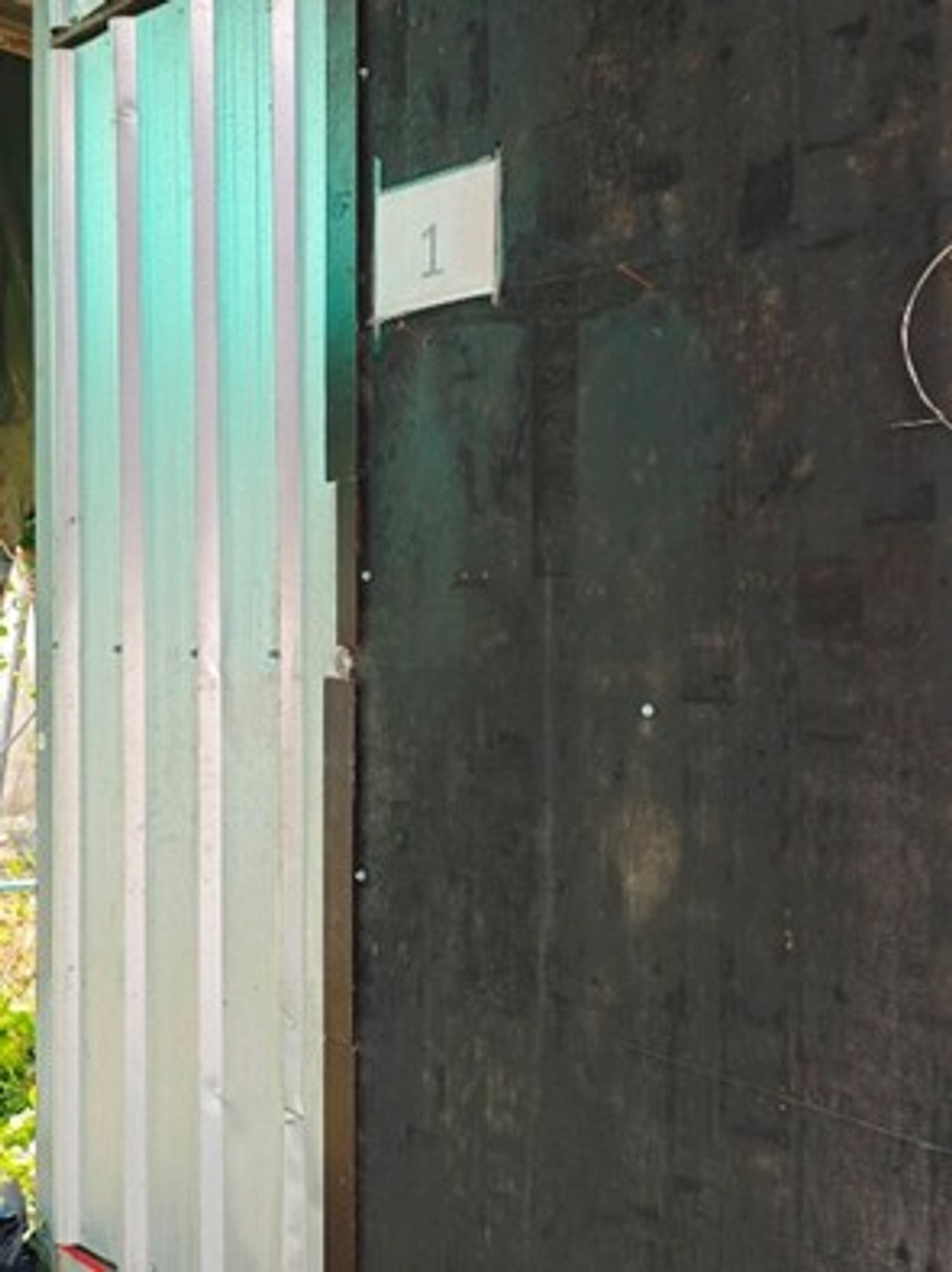 ให้เช่าที่ดินนนทบุรี บางใหญ่ บางบัวทอง : ให้เช่าที่ดิน พร้อมที่พักคนงาน เนื้อที่ 150 ตรว ซอยไทรม้า  รัตนาธิเบศร์ ราชพฤกษ์