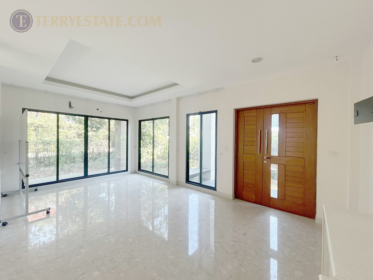 ขายบ้านพระราม 5 ราชพฤกษ์ บางกรวย : ขาย บ้านเดี่ยว แกรนด์ บางกอก บูเลอวาร์ด ราชพฤกษ์-รัตนาธิเบศร์ ขนาด 122.2 ตร.ว. บ้านหรูฟังก์ชันใหญ่ บนทำเลศักยภาพ