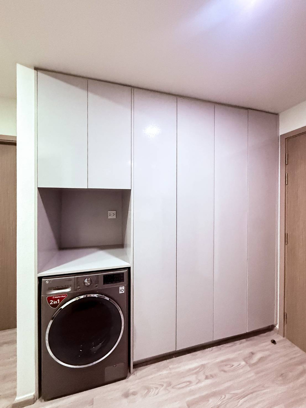 For SaleCondoRatchathewi,Phayathai : Condo for sale urgently!! Near BTS Ratchathewi ✨Maestro 14 Siam - Ratchathewi, open animal raising project, great price 🐶