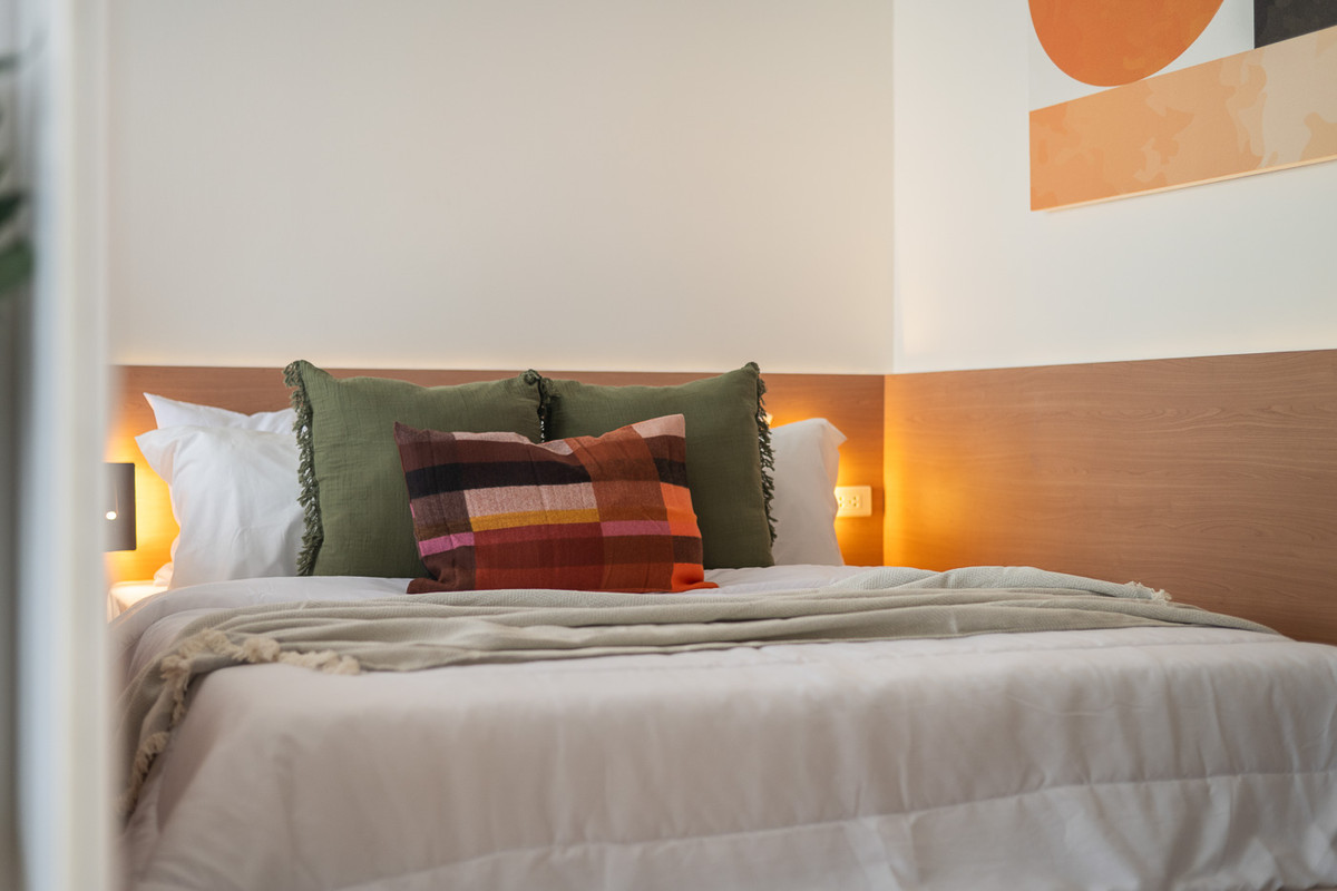 ขายคอนโดลาดพร้าว เซ็นทรัลลาดพร้าว : 🚀 The issara Ladprao - 34ตรม. สตูดิโอ รีโนเวทใหม่ 092-545-6151 (ทีม)