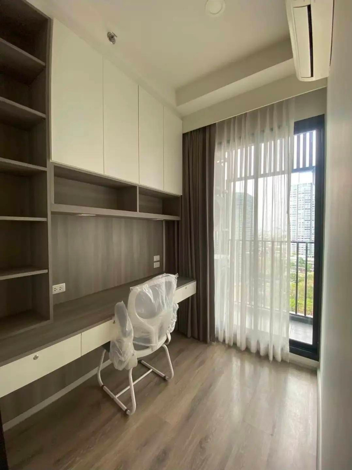 For RentCondoKasetsart, Ratchayothin : 💥CP-10530💥Knightsbridge Prime Ratchayothin👉Line : @rentbkk