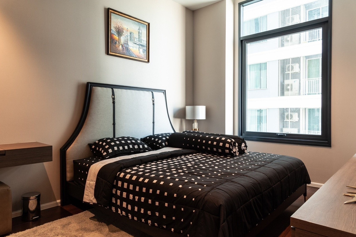 ให้เช่าคอนโดสุขุมวิท อโศก ทองหล่อ : (ปล่อยเช่า) The Diplomat 39 I 1 นอน 54 ตร.ม. ห้องตกแต่งครบ เฟอร์+เครื่องใช้ไฟฟ้าครบ   ㅡ  ใกล้ 🚆BTS พร้อมพงษ์