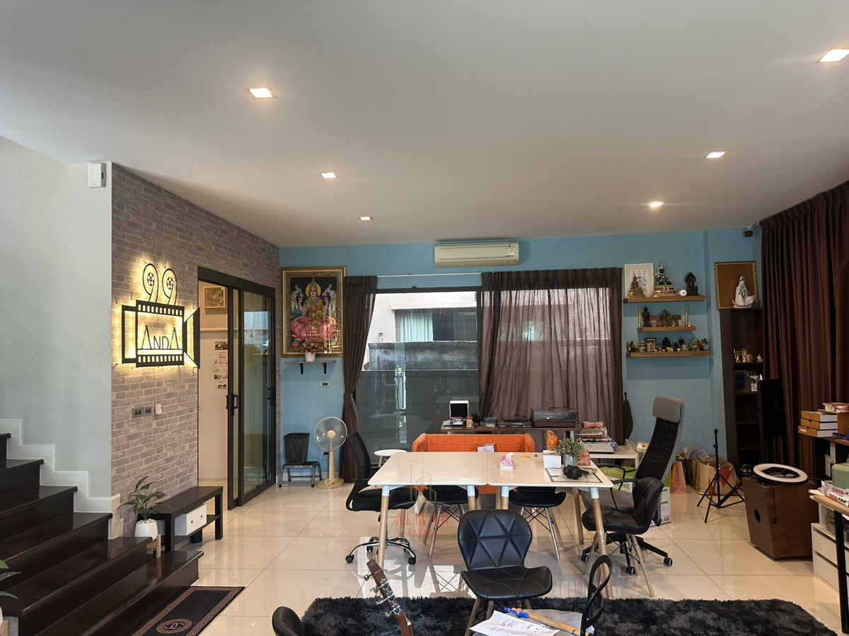 ให้เช่าบ้านรามคำแหง หัวหมาก : RH033626 ให้เช่า บ้านเดี่ยว 3 ชั้น 4 ห้องนอน at Soul Ekamai Ladprao ซอยลาดพร้าว 112 (ซอยรามคำแหง 53)