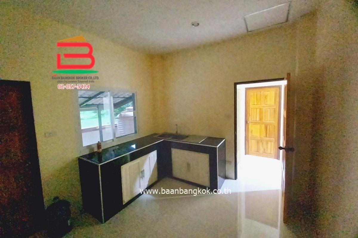 For SaleHousePrachin Buri : Single house on the edge of Si Maha Phot District, area 121 sq m., Highway 3070, Si Maha Phot District, Prachinburi Province.