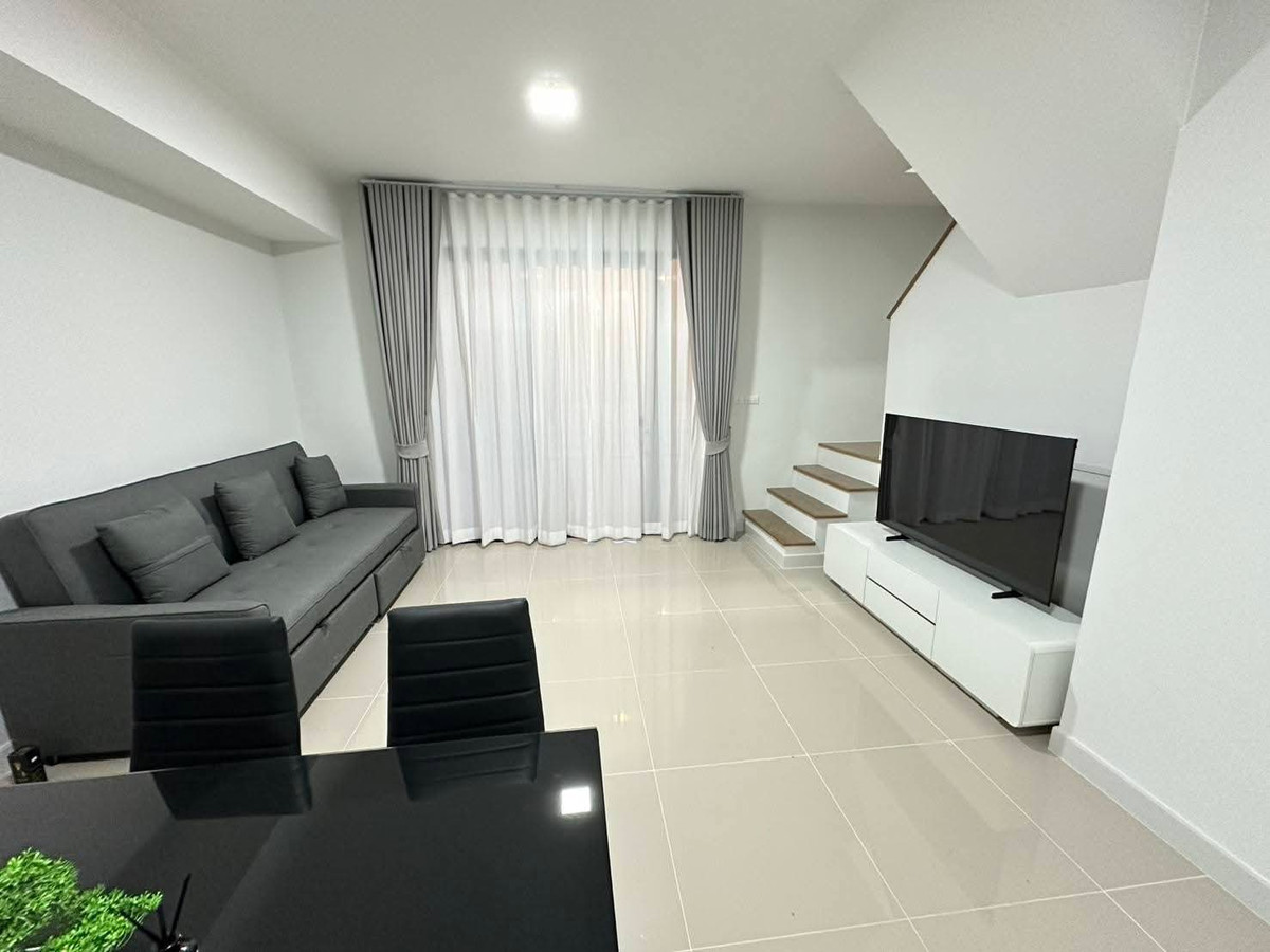 For RentTownhomeBangna, Bearing, Lasalle : K-6829 Urgent for rent! House on the edge of the house, good location, near Mega Bangna, Pleno Sukhumvit Bangna 2, beautiful house, ready to move in.