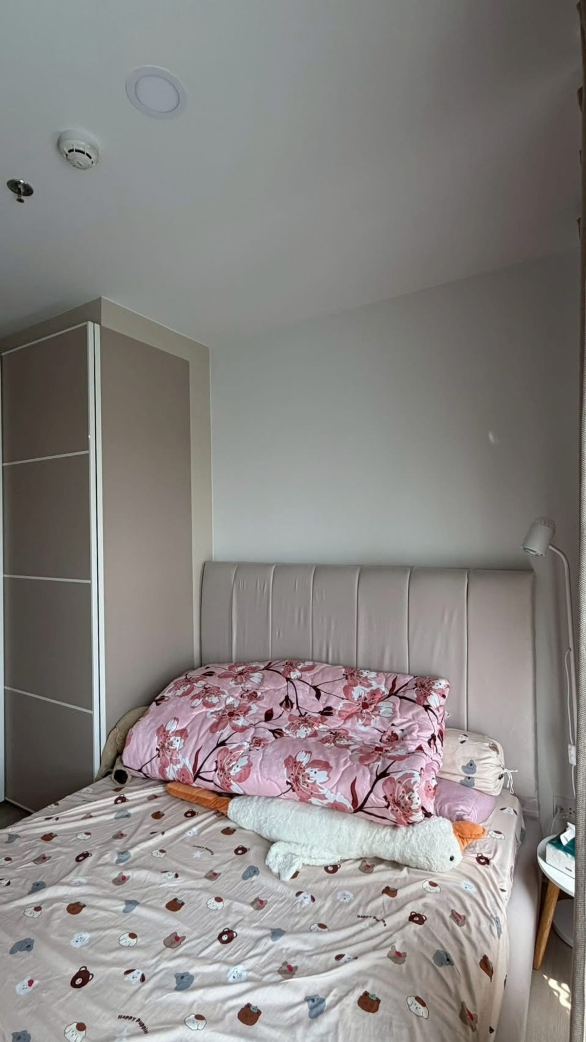 For SaleCondoRattanathibet, Sanambinna : Urgent Sale ✨ ASPIRE Rattanathibet-Weston ✨ Pool view, East facing, Fully furnished and equipped with appliances.