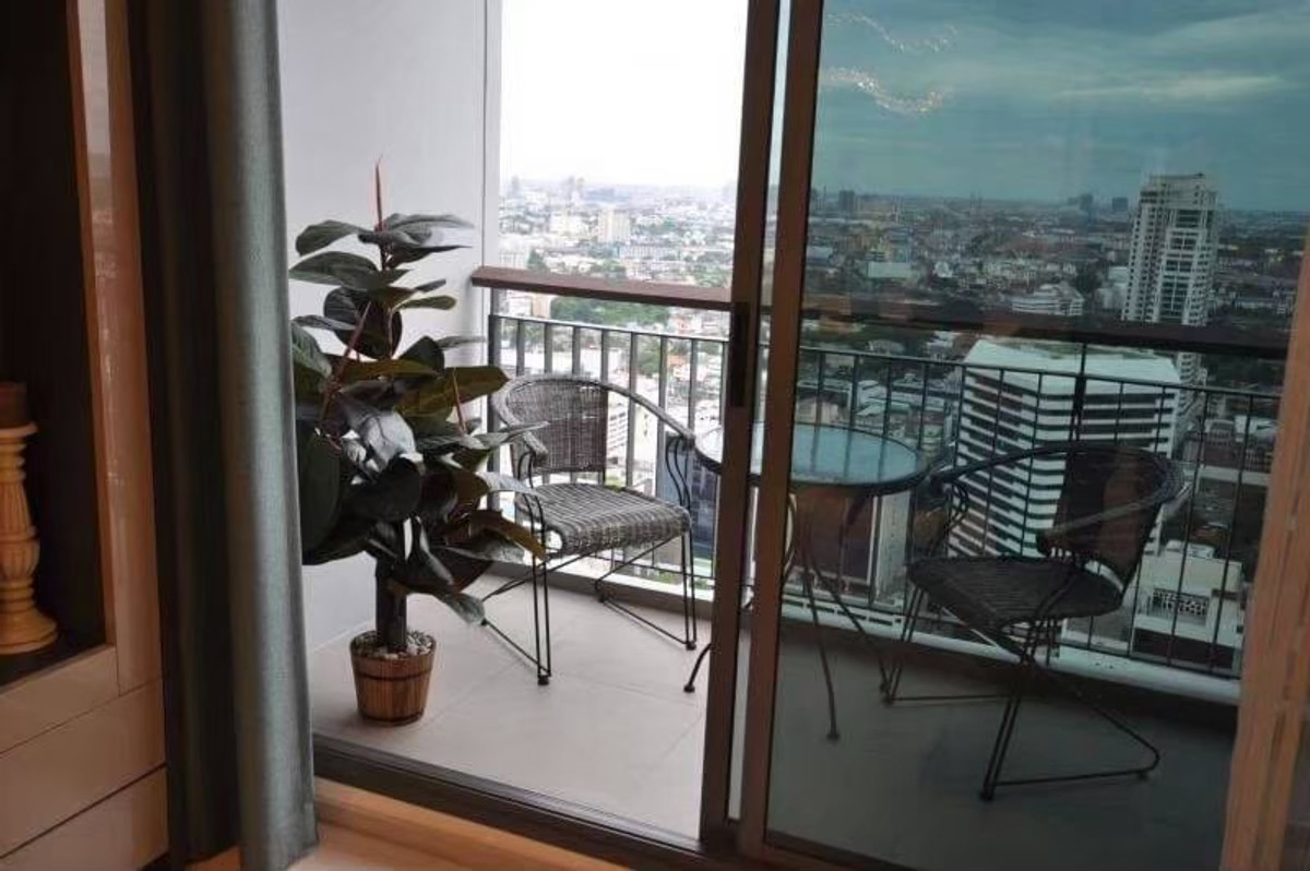 ขายคอนโดสุขุมวิท อโศก ทองหล่อ : 🏠✨ Rhythm Sukhumvit 42 | ขายคอนโด 2 ห้องนอน (HBH-HL-130)