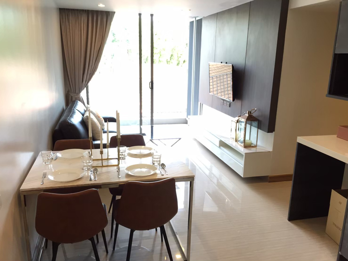 For RentCondoSukhumvit, Asoke, Thonglor : Hot Deal!  2BR at Downtown 49 Sukhumvit | 57 sqm | Near BTS Phrom Phong
