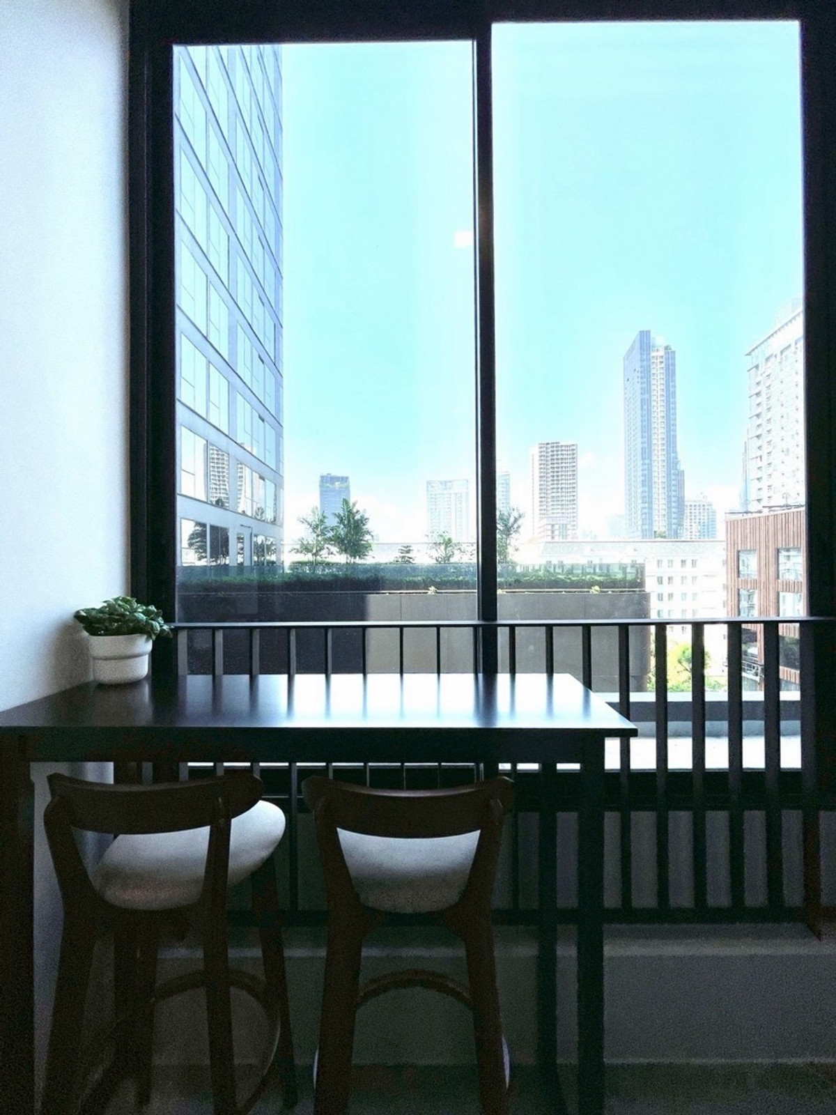 ให้เช่าคอนโดสุขุมวิท อโศก ทองหล่อ : 🚀ปล่อนเช่า Ideo Q Sukhumvit36 ห้องใหม่✨ 1 นอน 1 น้ำ 33 Sq.m. เพียง 30k/เดือน 📲 095-9299924 (K.เบนซ์) 