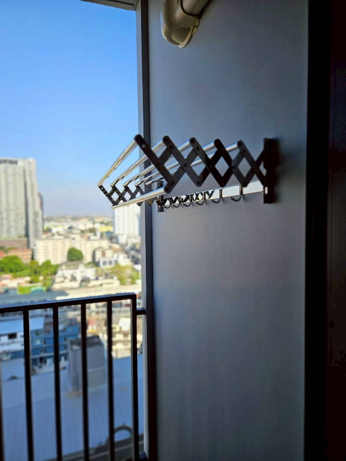 ให้เช่าคอนโดเสรีไทย-นิด้า : ✅ IDRL136 ✅ Line : @p2nproperty