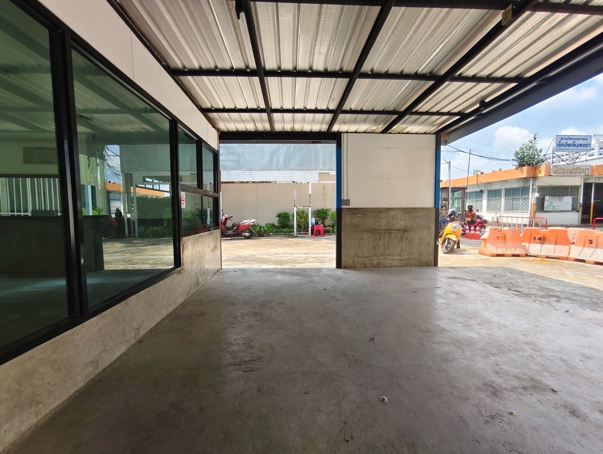 ให้เช่าร้านค้า/ตลาดนัดสะพานควาย จตุจักร : ให้เช่า พื้นที่ธุรกิจ 320 ตารางเมตร ติดถนนวิภาวดี MRT จตุจักร สำหรับ ร้านอาหาร ส้มตำ ชาบู หมูกระทะ ก๋วยเตี๋ยว แจ่วฮ้อน บุฟเฟต์ อาหารทะเล ซีฟู้ด ปิ้งย่าง ทำเลดี