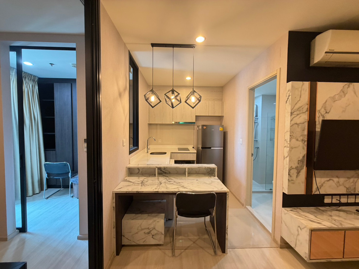ให้เช่าคอนโดพระราม 9 เพชรบุรีตัดใหม่ RCA : 🔥 Hot Deal 1 bedroom for rent at Life asoke 🔥 Ready to move in