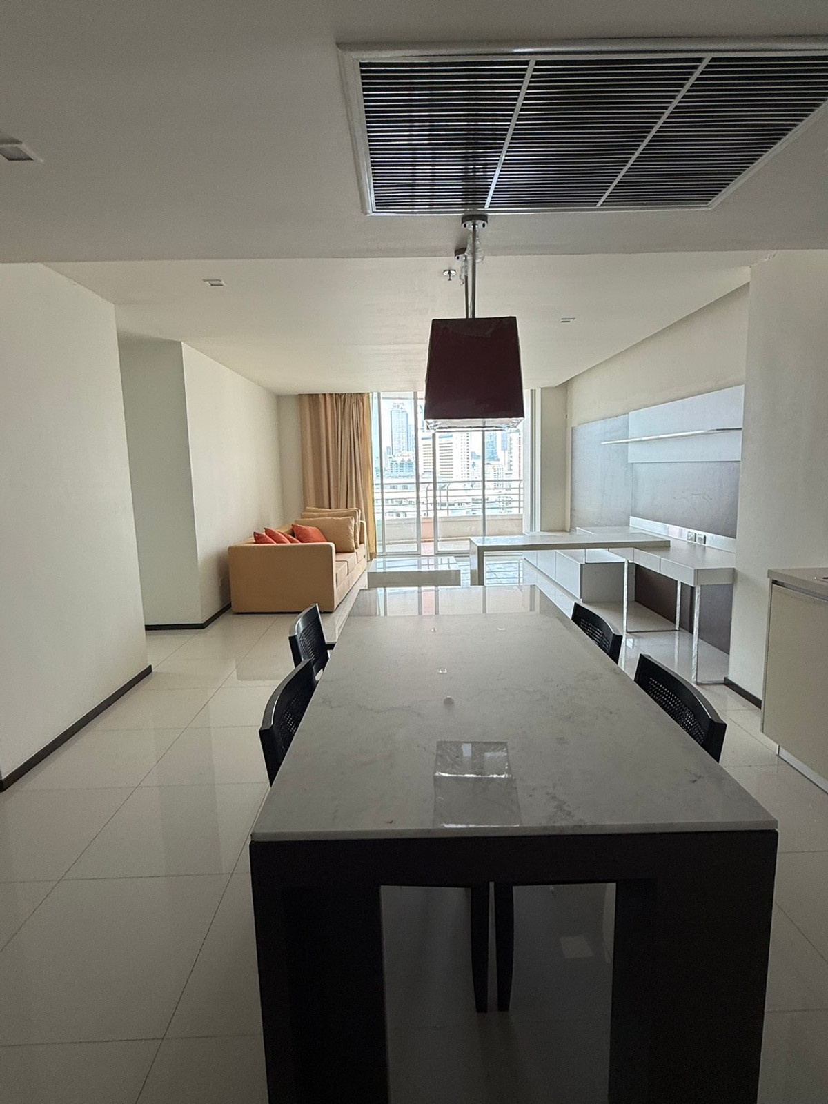 For SaleCondoSathorn, Narathiwat : Large unit, priced at 100,000 THB per sq.m., in the heart of Sathorn, near Chong Nonsi BTS Station. / Sathorn Heritage / 2 bed 116 sq.m.Tel. 0937890899