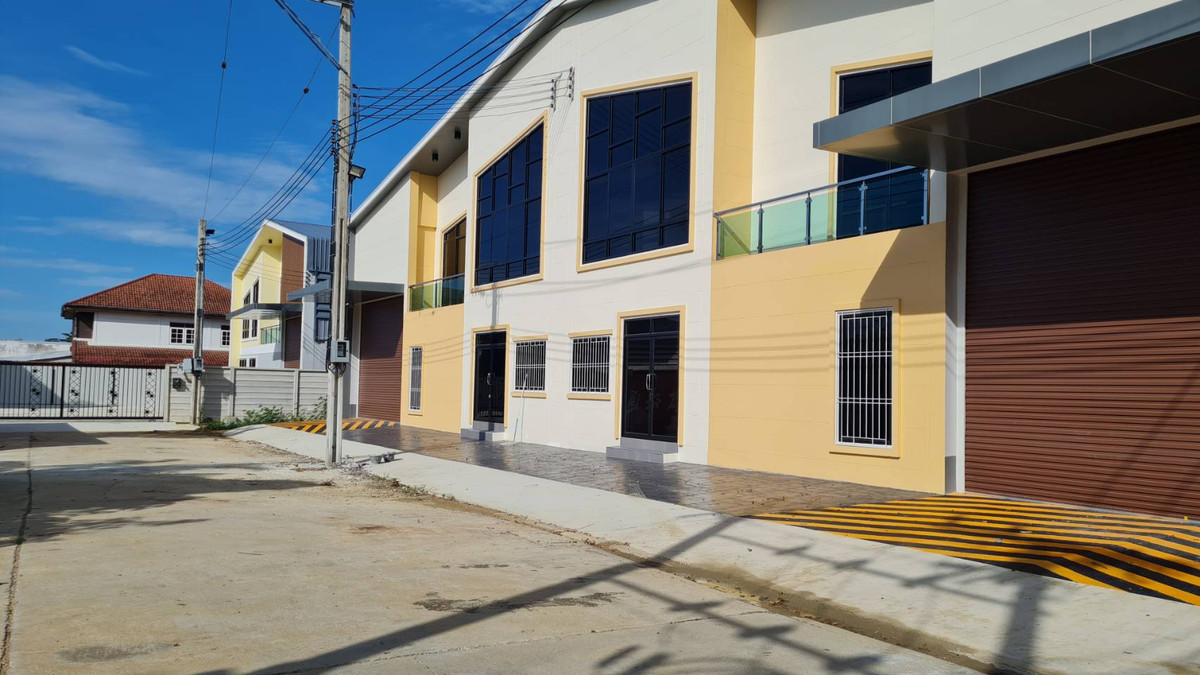 For RentWarehouseNonthaburi, Bang Yai, Bangbuathong : Warehouse for rent, Park Factory 7, Orange District, with office @ Bang Rak Phatthana BA1-BA2