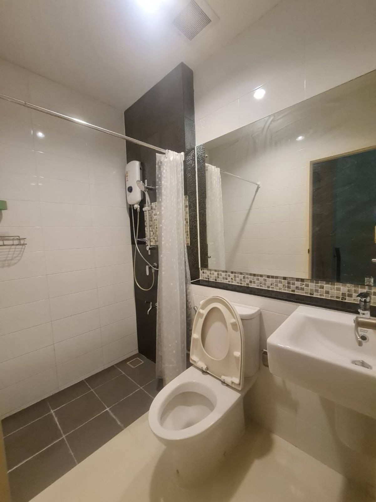 ให้เช่าทาวน์โฮมสมุทรปราการ สำโรง : ให้เช่า หลังมุม 18.2ตรว 3นอน2น้ำ ทาวน์โฮม 2 ชั้น Pleno สุขุมวิท บางนา