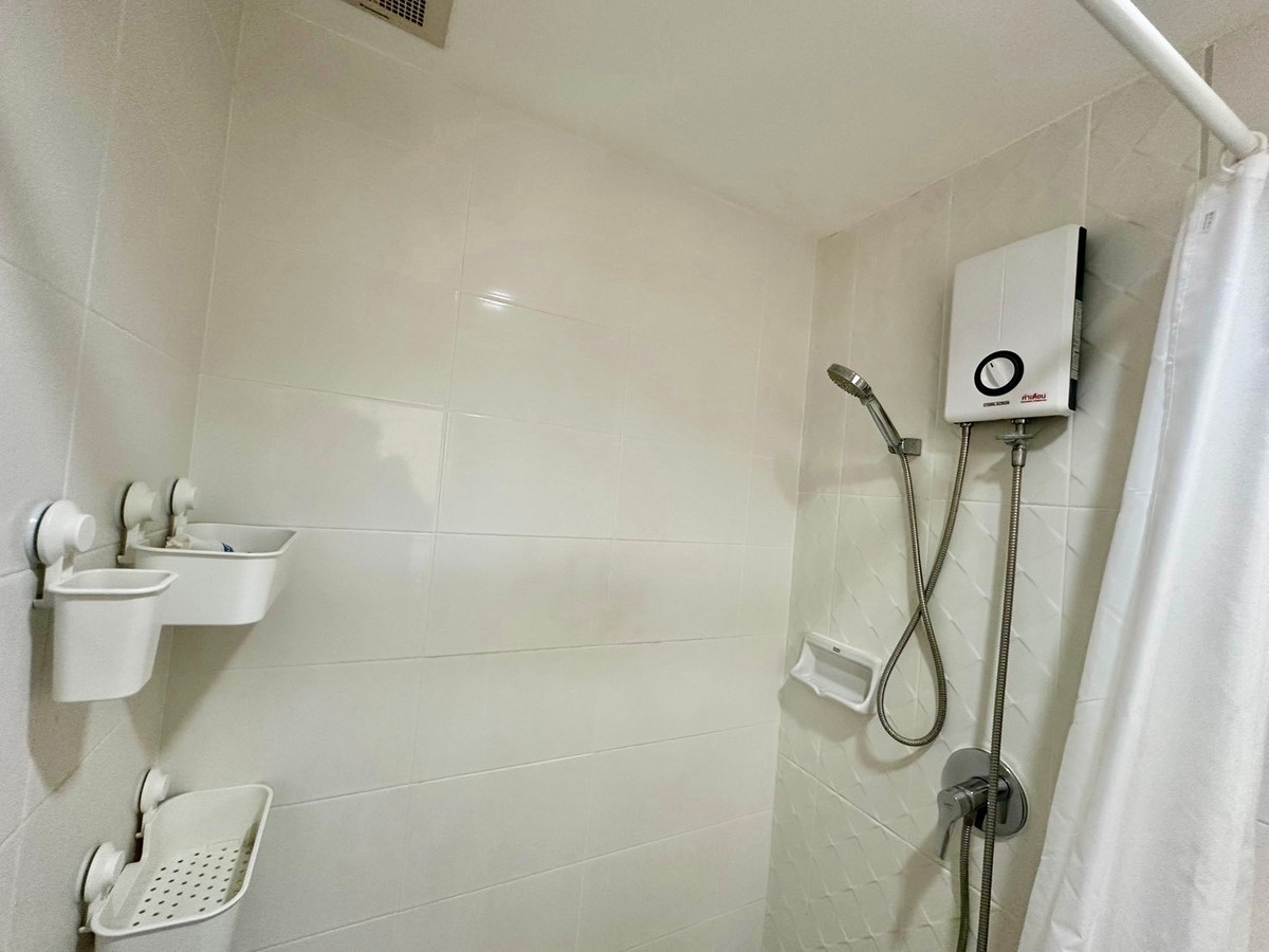 For SaleTownhomeSamut Prakan,Samrong : For Sale: 2-Storey Townhome at Indy 2 Srinakarin Quality by Land & Houses | Move-in Ready | Great Value Near Mega Bangna & B