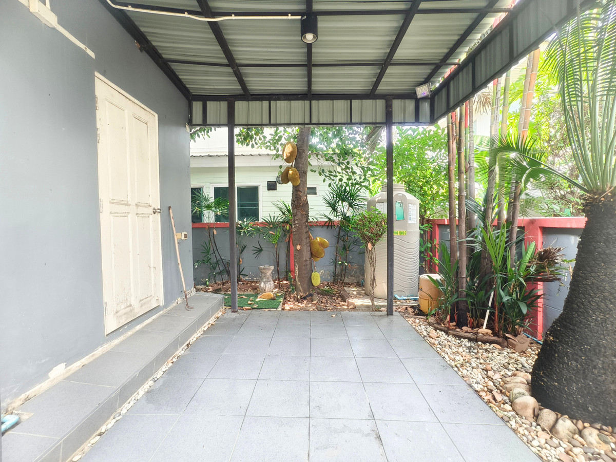 บ้านลาดกระบัง สุวรรณภูมิ : ขาย ให้เช่า บ้านเดี่ยว แปลงมุม Perfect Place สุขุมวิท77 54.8 ตร.ว. 3ห้องนอน 2ห้องน้ำ ติดโรบินสัน ลาดกระบัง 10 นาทีถึงมอเตอร์เวย์และสนามบินสุวรรณภูมิ 