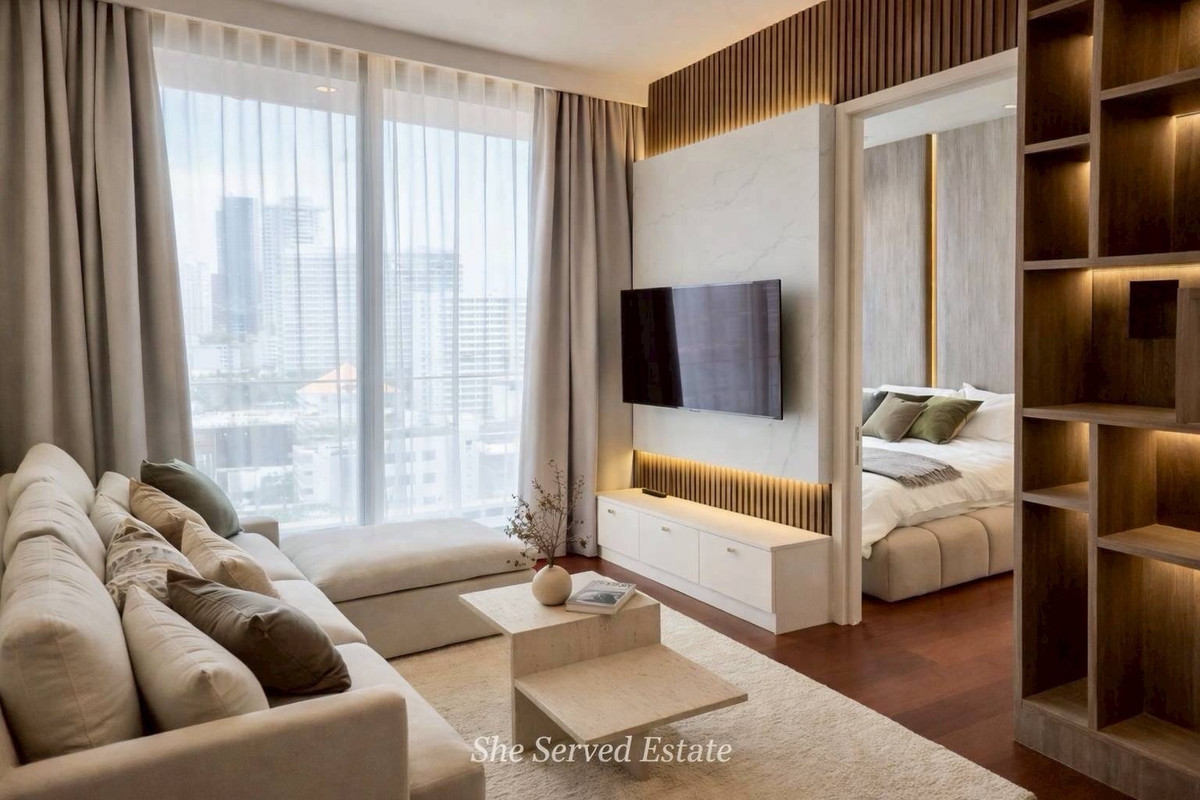 For RentCondoSukhumvit, Asoke, Thonglor : For Rent ◈ KHUN by YOO Thonglor ◈ Type: 1 Bedroom | 1 Bathroom • Size: 50 sq.m.• Floor: 14 • Located in the heart of Thonglor, directly opposite J Avenue • Balcony with Thonglor road view (suitable for laundry drying)