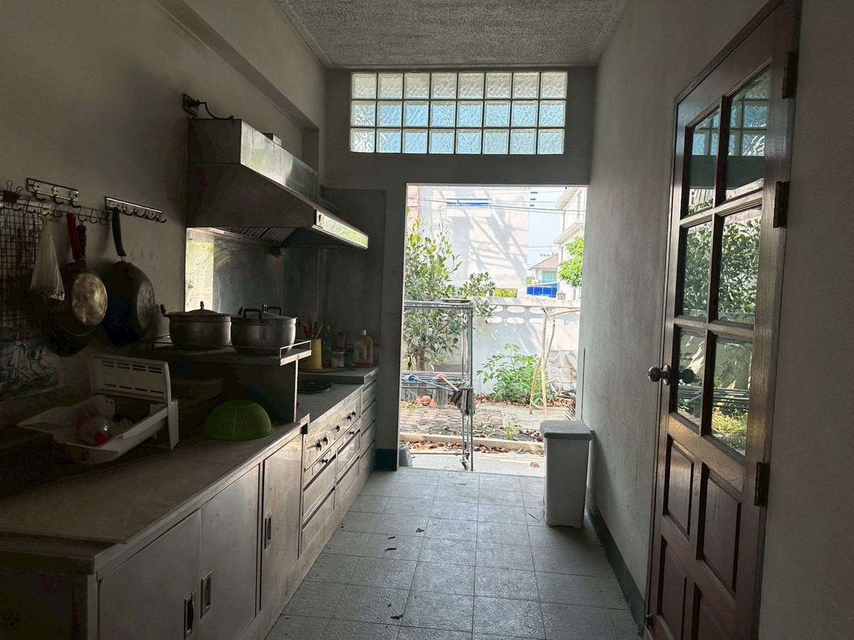 ขายบ้านเอกชัย บางบอน : ขายบ้านเดี่ยว 2 ชั้น หมู่บ้านเอกชัยออร์คิด การ์เด้น ทำเลดี เดินทางสะดวก