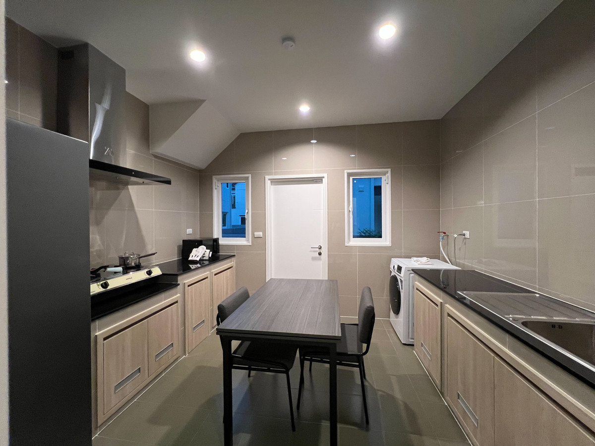 ให้เช่าบ้านนวมินทร์ รามอินทรา : ให้เช่า บ้านโครงการใหม่ สราญสิริ จตุโชติ ไซซ์ใหญ่ที่สุดในโครงการ พร้อมอยู่ทันที 