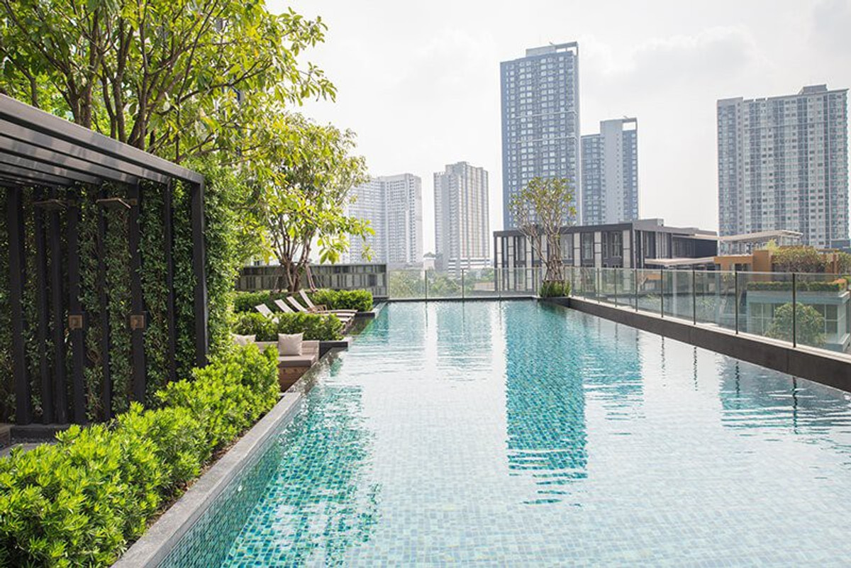 ให้เช่าคอนโดอ่อนนุช อุดมสุข : The Base Park East 77 วิวสวย BTS Onnut 