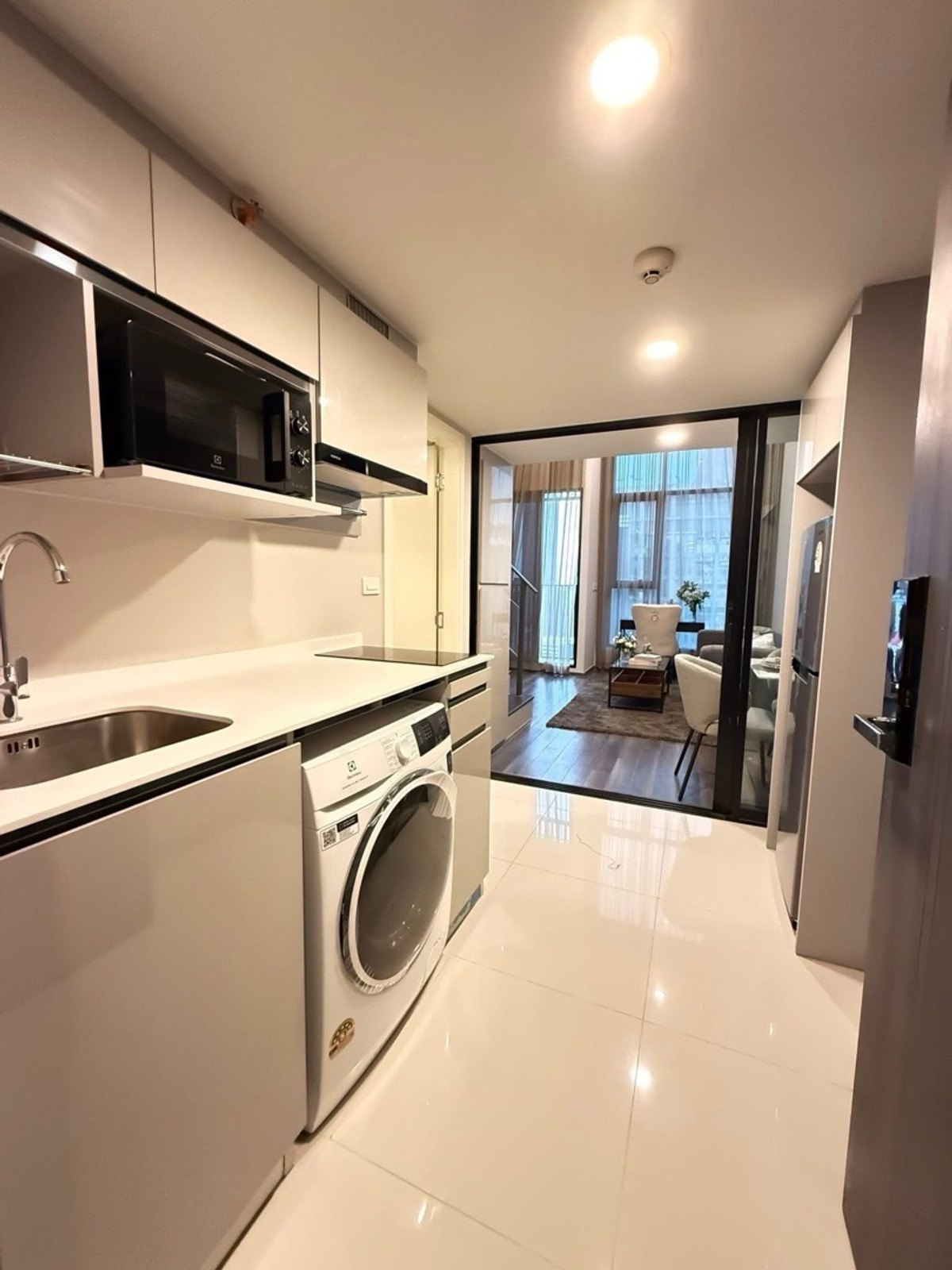 For RentCondoRama9, Petchburi, RCA : Condo Rama 9 for rent, beautiful room