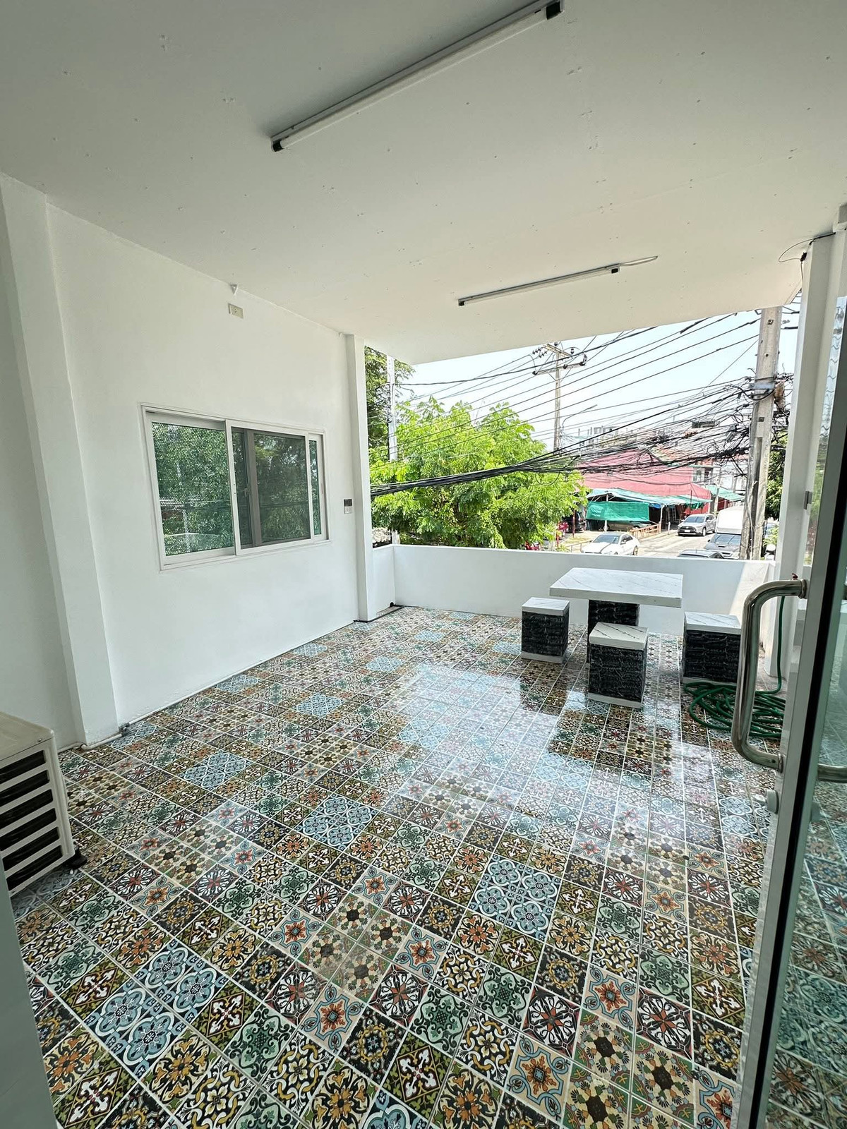 ให้เช่าทาวน์โฮมบางซื่อ วงศ์สว่าง เตาปูน : ให้เช่าทาวน์โฮม 3 ชั้น ทำเลประชาชื่น ใกล้ ม.ธุรกิจบัณฑิตย์ (DPU) 