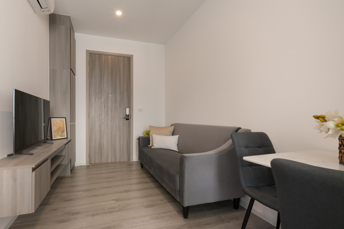 For RentCondoSamut Prakan,Samrong : #E239 🎉 270369 Condo for Rent Knightsbridge Sukhumvit-Thepharak