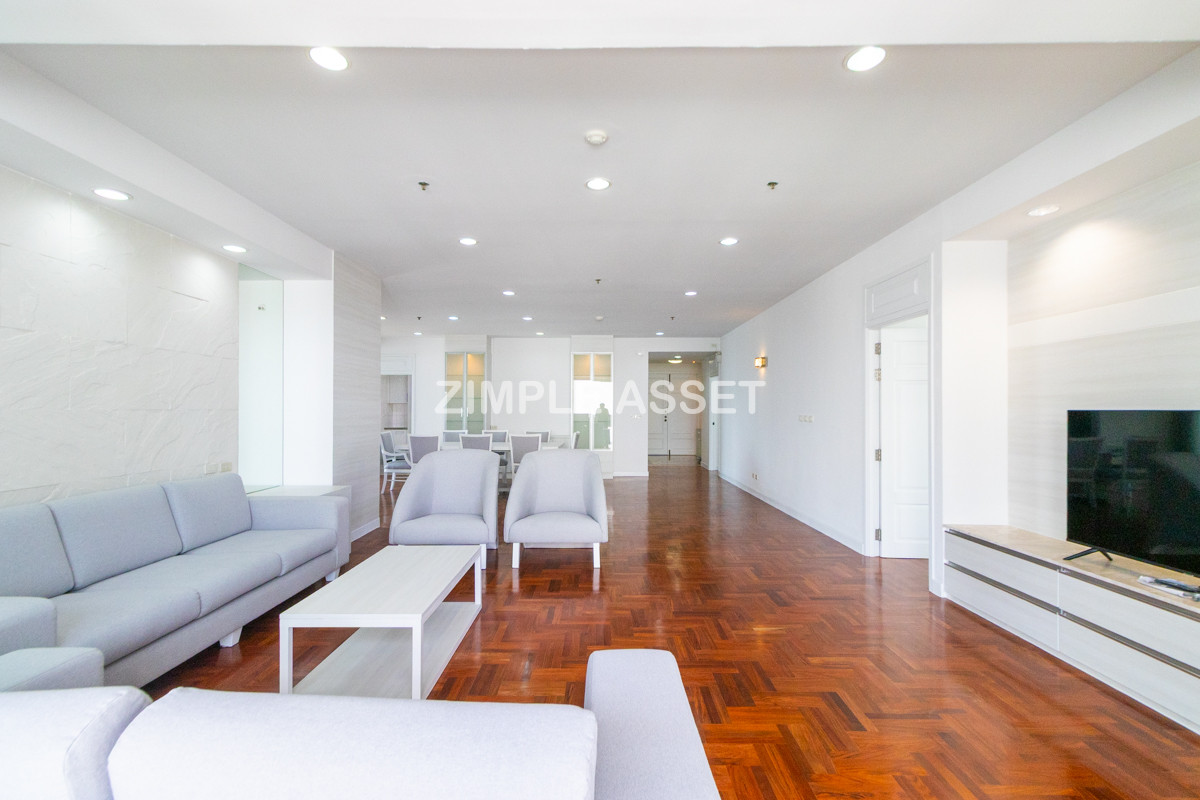 For RentSukhumvit, Asoke, Thonglor : Line ID: @zimple_asset  A luxurious residential in Sukhumvit 24. Fully furnished with complete facilities, offering a comfortable “home-like” atmosphere in a prime location with convenient access to BTS and shopping center. Pet friendly🐶