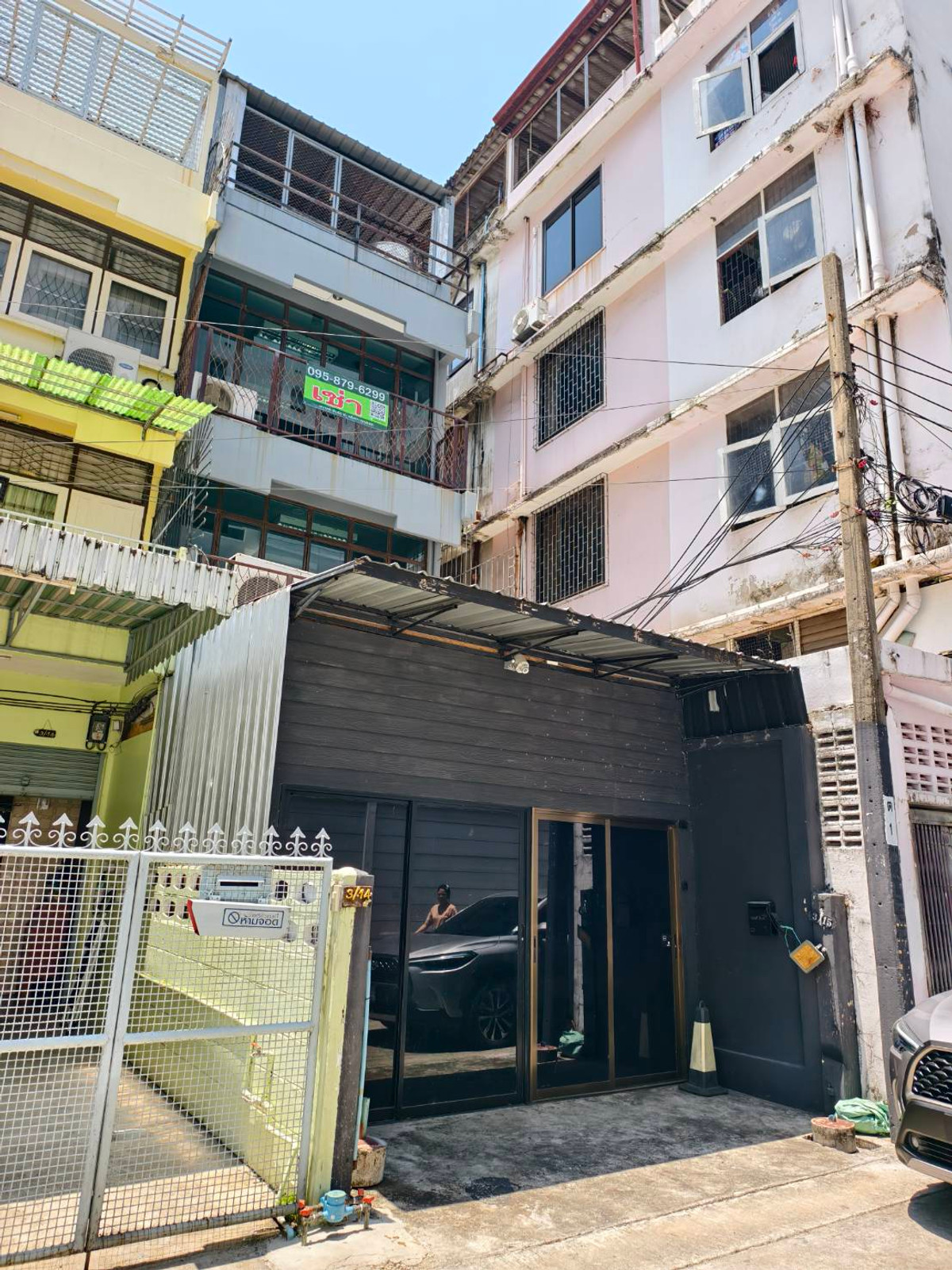 ให้เช่าทาวน์โฮมสีลม ศาลาแดง บางรัก : [Rare Opportunity] ให้เช่าอาคารพาณิชย์ 4 ชั้น ทำเลทองใจกลางสีลม-คอนแวนต์ (ซอยพิพัฒน์ 2)