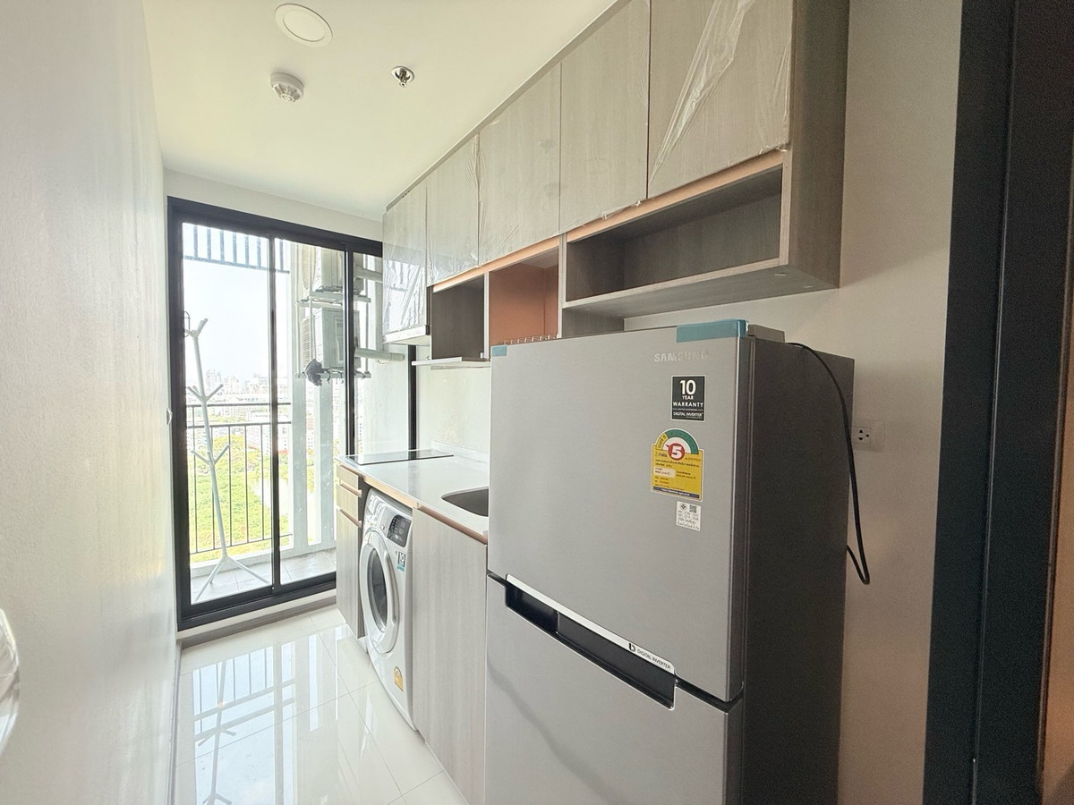 For RentCondoBangna, Bearing, Lasalle : knights bridge collage condo Sukumvit 107