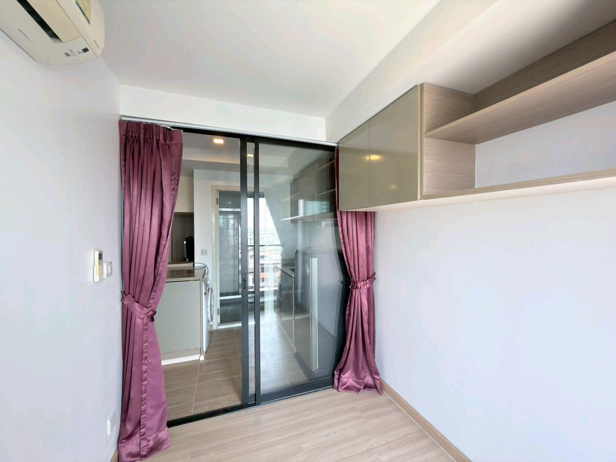 ให้เช่าคอนโดวิภาวดี ดอนเมือง หลักสี่ : 📣ให้เช่าคอนโดไนท์บริดจ์ สกายซิตี้ สะพานใหม🏢 ติดBTS🚄สายหยุด 0 M. 1Bed plus ปรับปรุงใหม่ พร้อมเฟอร์นิเจอร์และเครื่องใช้ไฟฟ้าครบครัน ราคา 13,000/เดือน‼️