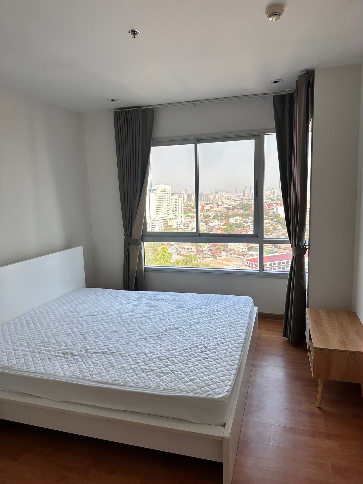 For RentCondoThaphra, Talat Phlu, Wutthakat : OMG2145  [ The President Sathorn - Ratchaphruek 1 ]  Large 1 Bedroom - Cheap RENT @ 1-Apr-26