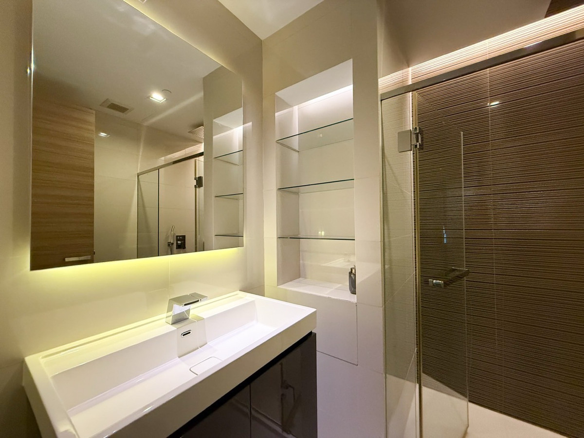 ขายคอนโดสาทร นราธิวาส : ราคาดีที่สุดในโครงการ For Sale🔥The Room เจริญกรุง 30 เฟอร์ครบ พร้อมอยู่ เพียง 7.99 ล้าน