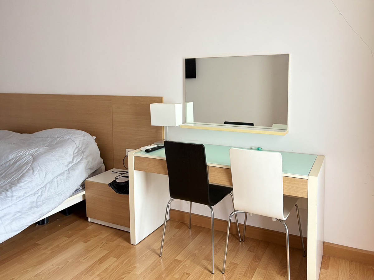 ให้เช่าคอนโดท่าพระ ตลาดพลู วุฒากาศ : ให้เช่า คอนโด City Home ท่าพระ แบบ 1 ห้องนอน ขนาด 49 ตรม เฟอร์นิเจอร์ เครื่องใช้ไฟฟ้าครบ ติด MRTท่าพระ BTS ตลาดพลู รัชดาภิเษก เพชรเกษม จรัญสนิทวงศ์ : MJ26R-005