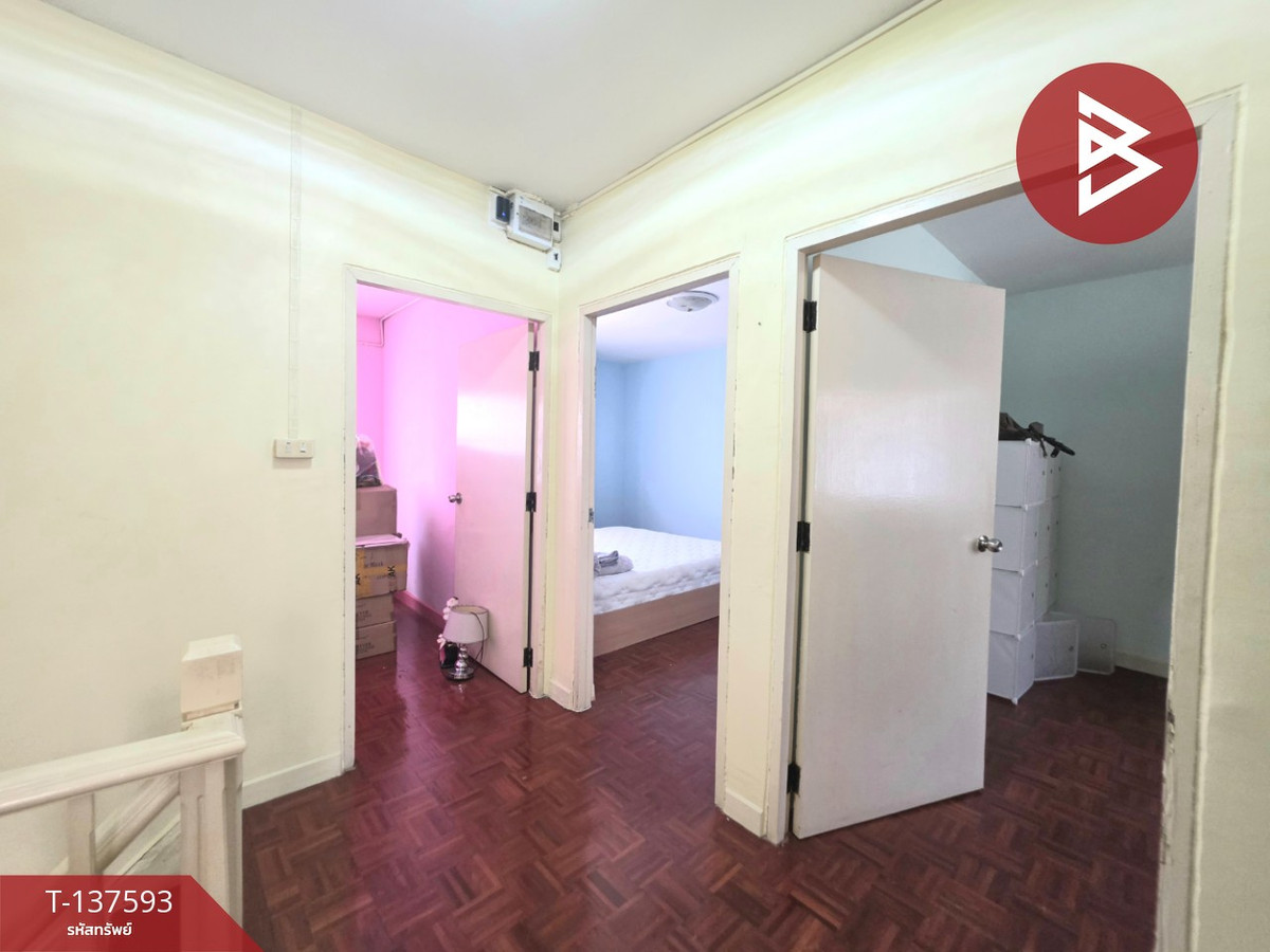 For SaleTownhomeSamut Prakan,Samrong : Townhouse for sale Pruksa Village 15, Bang Phli-Tamru, Samut Prakan