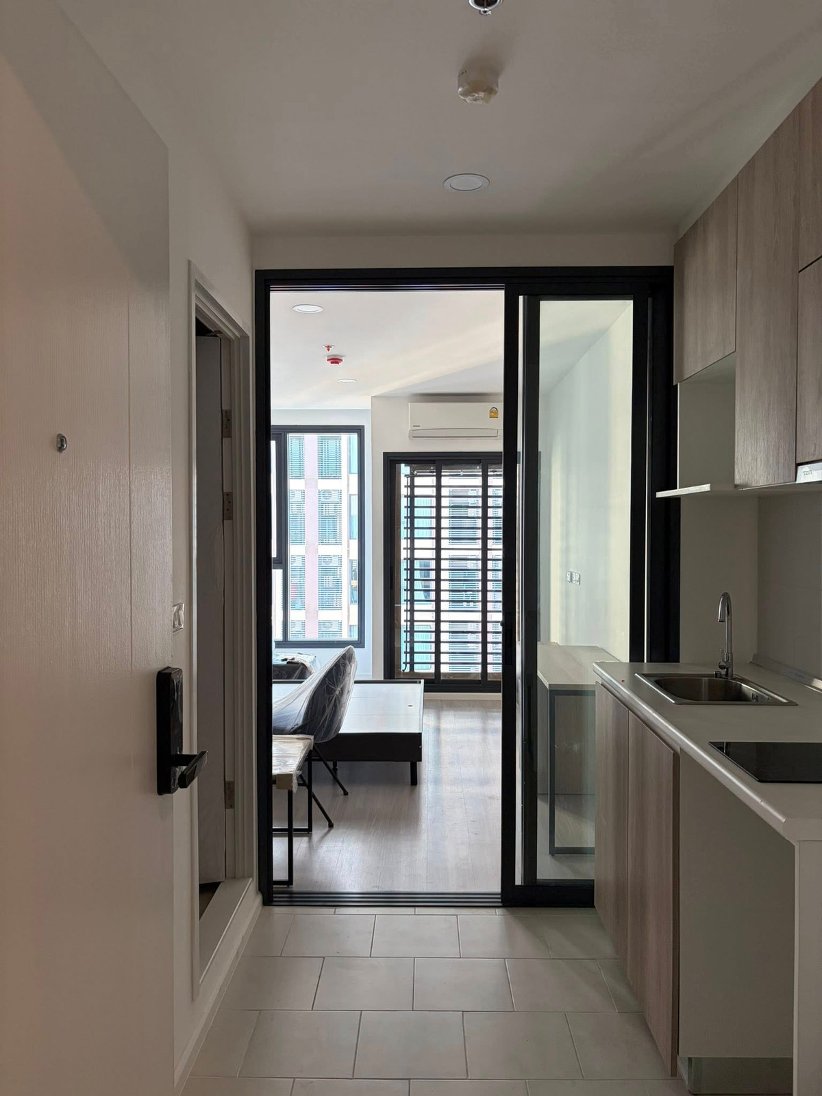 ให้เช่าคอนโดสะพานควาย จตุจักร : รีบจองด่วนๆเลยค่ะ ‼️ ให้เช่า Denim Jatujak 🔥 ห้องสวย เฟอร์ครบจัดเต็ม+มีเครื่องซักผ้า📍 พร้อมให้เข้าอยู่ ( ตอบแชทและรับสายไวมาก )